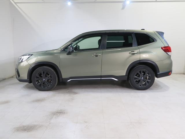 フォレスター1.8 スポーツ 4WD