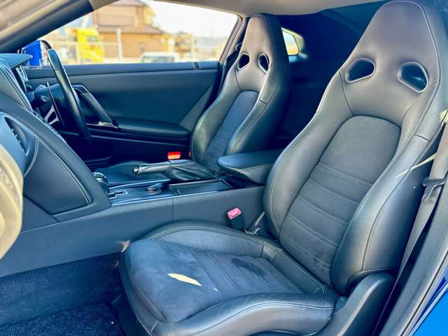 ����ȑ�����̉摜�ɂȂ�܂��B����]�̂��q�l�ɂ͏ڍ׉摜�̂ق��ɁA�G���W�����⓮������点�Ă��������܂��̂ŁA���C�y�ɂ��\���t�����������܂��B