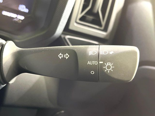 �y�I�[�g���C�g�z����̖��邳�ɉ����Ď����Ńw�b�h���C�g�̓_���E�������ł���@�\�ł�!���C�g�̕t���Y��E�����Y��Ȃǂ������Ȃ�A�J�̓���[���̑��s�����S!�g���l���ʉߎ����֗��ł��ˁ�