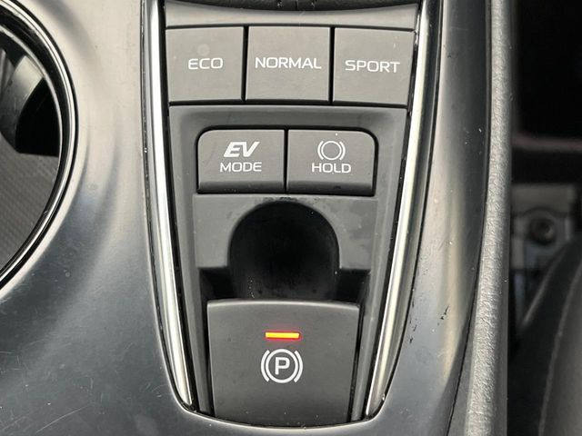 �y�I�[�g�u���[�L�z�[���h�z�M���҂���a�؂Œ�Ԏ��Ƀu���[�L���瑫�𗣂��Ă��A��~��Ԃ�ێ����Ă���܂��B�O�i����Ƃ��̓A�N�Z���𓥂߂Ύ����ŉ��������̂ň��S��X���^�]���y�ɂȂ�܂���