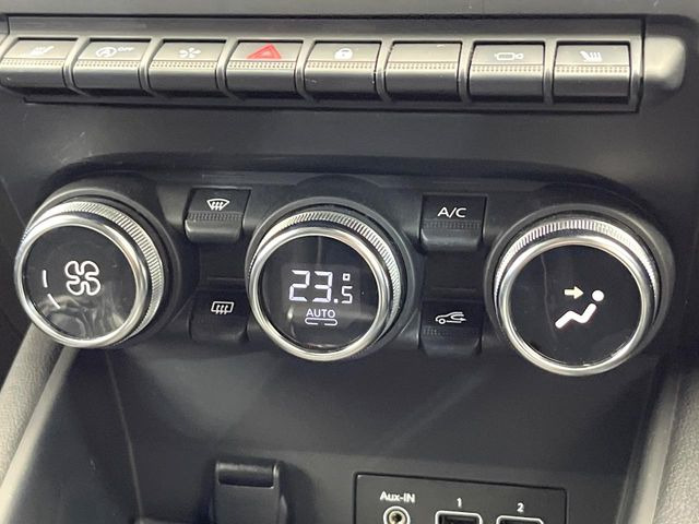 ���I�[�g�G�A�R��:�œK�ȉ��x��ۂ悤�ɃI�[�g�Œ��߉\�ł���