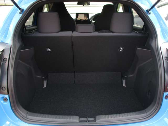 ����DA�i�r�EB�J�����ECarplay/Androidauto�E�r���g�C��ETC�E�v�b�V���X�^�[�g�E�X�}�[�g�L�[�E�v���N���b�V���ELDA�EPKSB�ERSA�E�\�i�[�E�I�[�g�n�C�r�[���E���s21,818km