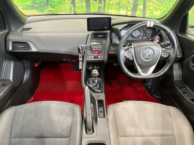 �O���[�v���݌ɐ���30,000��!!�S���̌n��X���烁�[�J�[�E�Ԏ��킸���Љ�o����̂ŁA���Ȃ��Ƀs�b�^���̂��Ԃ�������͂��ł���܂��͂��₢���킹��������