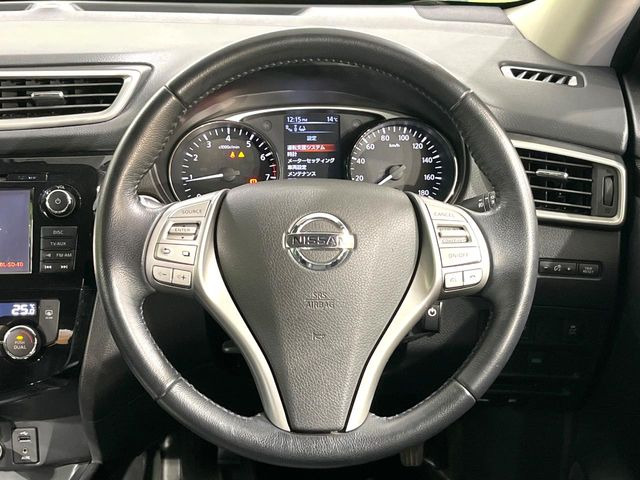 �y�����v�����X�e�A�����O�z�㎿�Ȋv���g�p���邱�ƂŁA��ɂ����������݂ƂĂ��^�]���₷���n���h���ł���