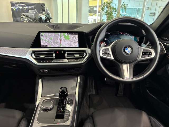 4シリーズクーペM440i xドライブ 4WD