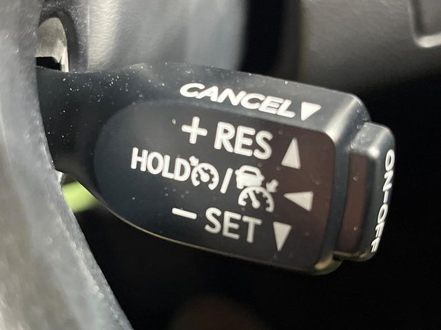 �y���[�_�[�N���[�Y�R���g���[���z�������H�ł̒��������s���y��!!�����ő��x��ۂN���[�Y�R���g���[�����A�Փˌy���V�X�e���ƘA�g���A�O���̎ԗ������m���ĎԊԂ�ۂ悤�ɑ��x���߂��Ă���܂�!!