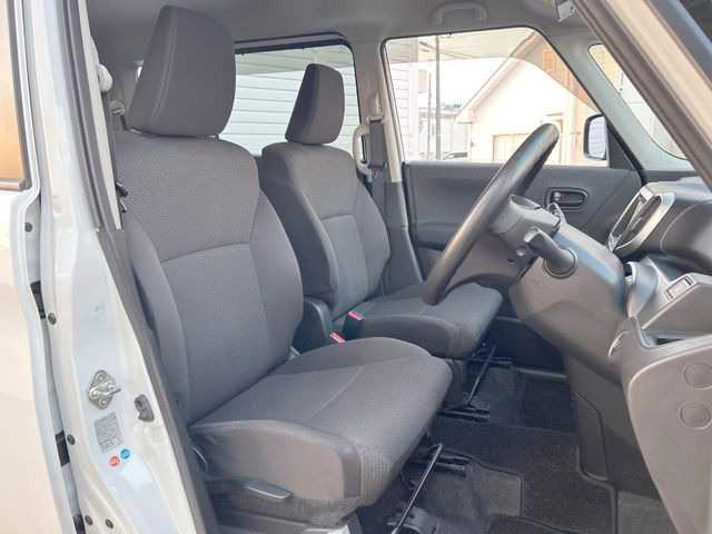 �^�]�Ȃ܂��ɂ͏\���ȃX�y�[�X������A�啿�ȕ��ł��������^�]���Ă�����������ł��B