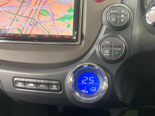 �y�I�[�g�G�A�R���z��x���D�݂̉��x�ɐݒ肷��΁A�ԓ��̉��x�����m�����ʂ≷�x�������Œ����B����&hellip;����&hellip;�Ɖ��x���X�C�b�`���������K�v�͂���܂���B���K�Ȏԓ���Ԃɂ͕K�{�̋@�\�ł��ˁ�