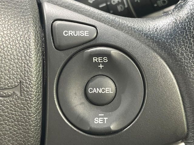 �y�N���[�Y�R���g���[���z�������H�ł̒��������s���y��!!�����ő��x��ۂN���[�Y�R���g���[�����A�Փˌy���V�X�e���ƘA�g���A�O���̎ԗ������m���ĎԊԂ�ۂ悤�ɑ��x���߂��Ă���܂�!!