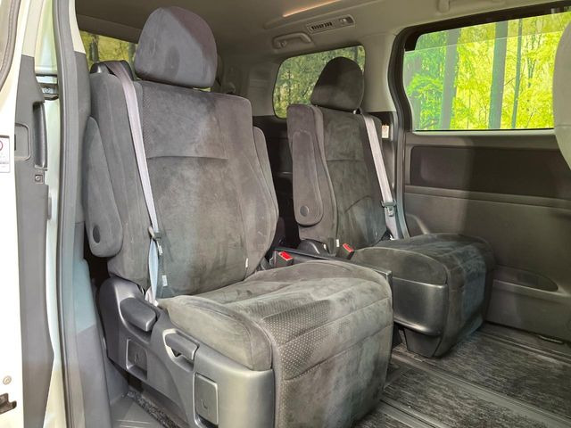 ���ڒ����̓E�H�[�N�X���[�ƂȂ��Ă���܂��B���ڂƎO��ڂ̈ړ�����~�肪�Ƃ��Ă��y�ɂȂ�̂ŁA���~��̍ۂ��X�g���X�������邱�Ƃ͂���܂����