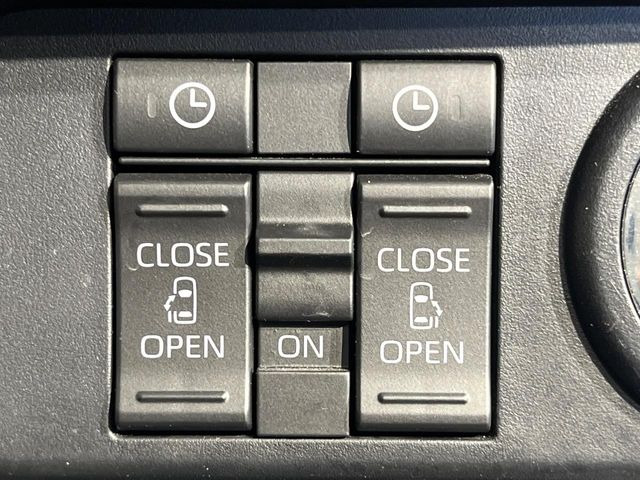 �y�����p���[�X���C�h�h�A�z�X�}�[�g�L�[��^�]�Ȃ̃X�C�b�`�Ō�ȗ����X���C�h�h�A�̊J���\���d��������͂����ăh�A���J����K�v�������A�����Ȃ��q�l�ł��ȒP�ɊJ���߂ł����K�ł���