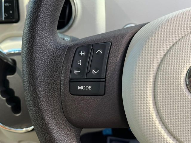 �y�X�e�A�����O�X�C�b�`�z�^�]���A�O������ڐ������炷���ƂȂ��A�I�[�f�B�I���̑��삪�\�ȕ֗��@�\!���S&���K�ȃh���C�u�����o���Ă���܂���