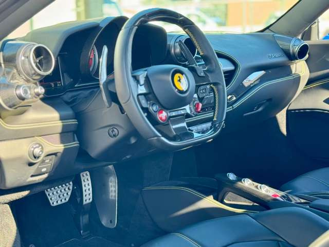 �^�]�ȑ�����̉摜�ɂȂ�܂��B����]�̂��q�l�ɂ͏ڍ׉摜�̂ق��ɁA�G���W�����⓮������点�Ă��������܂��̂ŁA���C�y�ɂ��\���t�����������܂��B