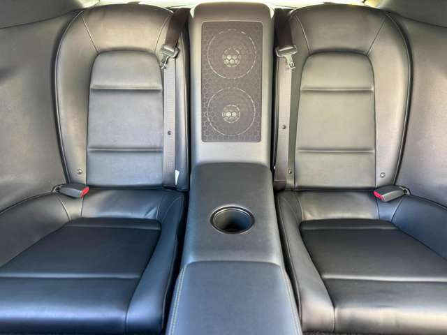 �㕔���ȂɂȂ�܂��B�ڗ�����⏝���͂������܂���B