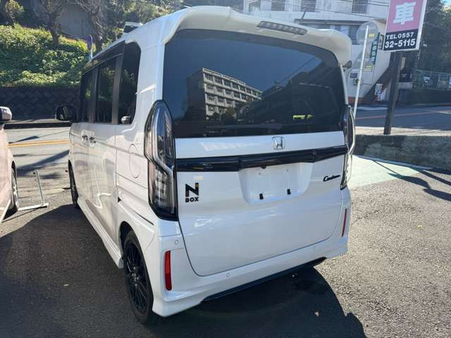 N-BOXカスタムL ターボ スタイルプラス ブラック