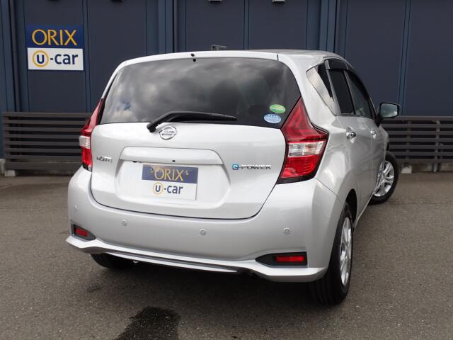 �����r���[�̉摜�ɂȂ�܂��B�I���b�N�X�F�蒆�ÎԂɂ́A���w��������S���Ă���肢���������߂ɁA�Ǝ��́u�I���b�N�X�F�蒆�Îԕۏ؁v�����t�����Ă��܂��B