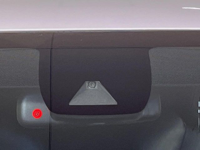 �y�v���N���b�V���Z�[�t�e�B�z�O���̎ԗ��������m���A�Փ˂������Ȏ��͌x��Œ��ӂ𑣂��A�u���[�L�𓥂ޗ͂��T�|�[�g�B�u���[�L�𓥂߂Ȃ������ꍇ�͏Փ˔�Q�y���u���[�L���쓮�A�Փˉ�����T�|�[�g���܂��B