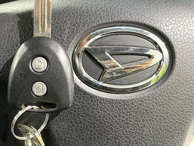 �y�L�[���X�z�������ꂽ�ꏊ����ł��{�^����Ńh�A�̊J���E�{�����ł���̂łƂ��Ă��֗�!�h�A�̌�������ɏ������邱�Ƃ�����܂����