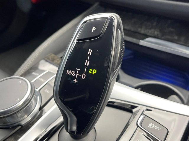 ●シフトノブの使用感も少なく、良好な状態です。