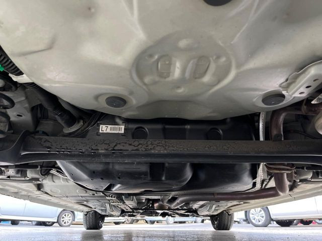 ����肪���ꂢ�Ȃ����ɁA�h�K���H�̎{�H���I�X�X���B�~��n��͂������A���ݕ��ɂ��Z���̕���A��Ń}�����E�E�B���^�[�X�|�[�c���������ɂ��D�]���������Ă���܂��B