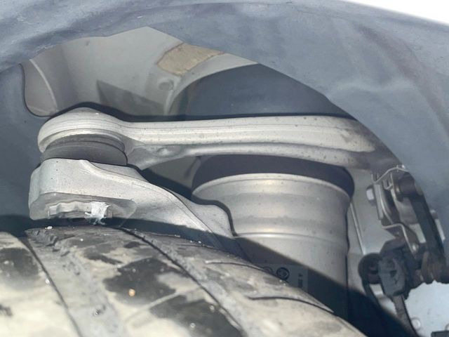 �����X�ł́A�e���[�J�[�̐�p�f�f�e�X�^�[�𓱓��B���Ǝ��i�����e�N�j�J���X�^�b�t���풓���Ă���܂��̂ŁA������̍ۂɂ����S���Ă����p���������܂��B