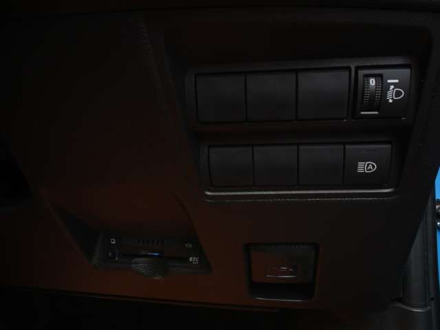 ���d�b�̓t���[�_�C�����łǂ�����0078-6002-334194��(�g��PHS��) ���ꏊ�́A���̓��H���� �p�[�N�h�[��(KK�E�C���O)���� �I�����W�̊����ڈ�ł���