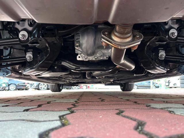 ����肪���ꂢ�Ȃ����ɁA�h�K���H�̎{�H���I�X�X���B�~��n��͂������A���ݕ��ɂ��Z���̕���A��Ń}�����E�E�B���^�[�X�|�[�c���������ɂ��D�]���������Ă���܂��B