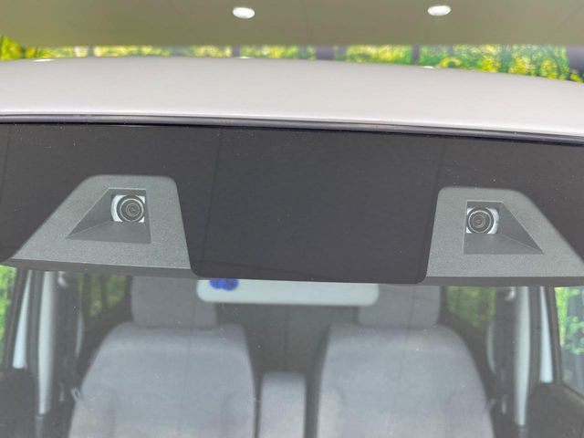 �y�X�Y�L �Z�[�t�e�B�T�|�[�g�z���s���ɑO���̎ԗ�����F�����A�Փ˂������Ȏ��͌x��ƃu���[�L�ŏՓˉ���Ɣ�Q�y�����A�V�X�g�B�����S�Ƀh���C�u�����y���݂��������܂��B