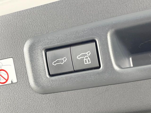 �y�p���[�o�b�N�h�A�z�X�}�[�g�L�[��^�]�Ȃ̃{�^�������������Ń��A�Q�[�g�������ŊJ���܂�!�ו��������Ă��鎞��A�����ʒu�ɂ���o�b�N�h�A��߂�ۂɕ֗��ȋ@�\�ł���