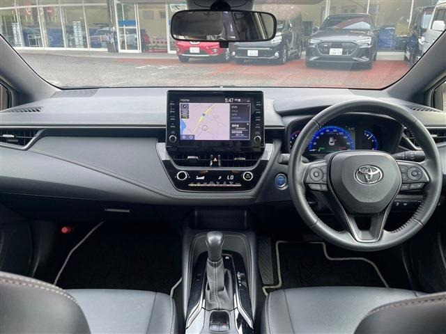 カローラツーリング1.8 ハイブリッド W×B