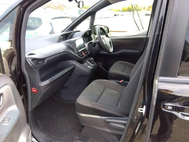 ヴォクシー1.8 ハイブリッド X