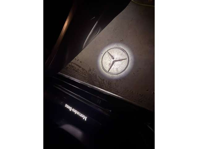 �����Z�f�X���S�J�[�e�V���C�g(�h�A�̊J���Ƀ����Z�f�X���S���f���o����܂�)