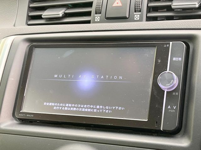 �y�i�r�Q�[�V�����z�g���₷���i�r�ŖړI�n�܂ł�������ē����Ă���܂��B�e��I�[�f�B�I�Đ��@�\���[�����Ă���A���Ԃ̉^�]������Ɋy�����Ȃ�܂�!!