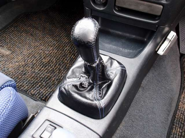 ���s106,763km�^�C�~���O�x���g������/BLTZ�G�A�N��/HKS�u���[�I�t/�N�X�R�^���[�o�[/PIAA�t�H�O�K���X�����Y/�V�i���W�G�[�^�[/BeeR���u���~�b�^�[/���[�V���O�i�b�g