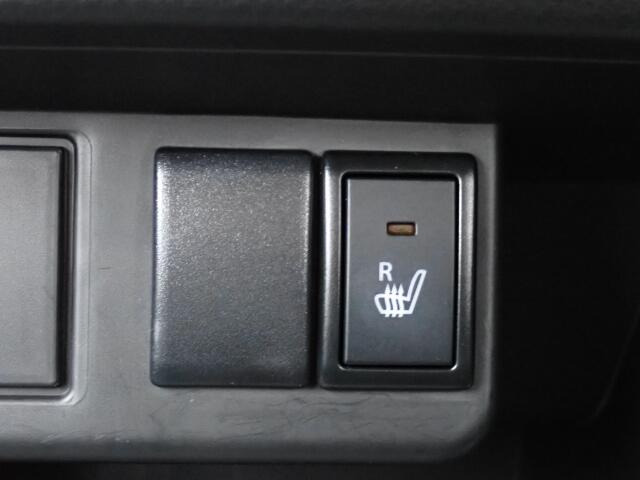 �^�]�ȃV�[�g�ɂ́A�V�[�g�q�[�^�[���t���Ă�̂ŁA���������ɂ͂��肪���������ł��B