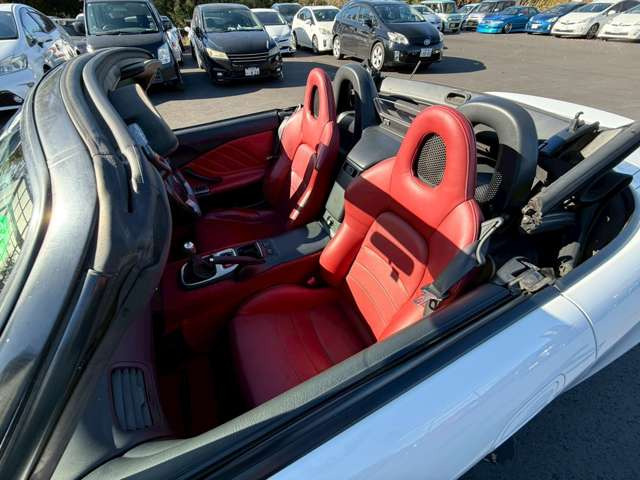 �C�ɂȂ邨�Ԃ�����܂�����E�̓d�b�ԍ����璼�ڂ��X�ɂ��₢���킹���������B�x�����@����ԗ����A��Ԃ܂łȂ�ł������������Ē����܂��B�X�^�b�t�ꓯ���A�����҂����Ă���܂��B