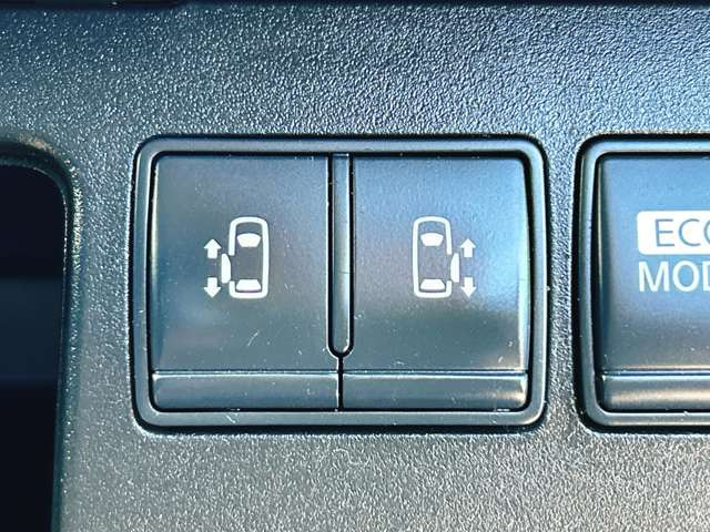 �y�d���X���C�h�h�A�z�h�A�̊J�������^�b�`�ōs�����Ƃ��ł��܂����֗��ȋ@�\�̈�ł��ˁ�