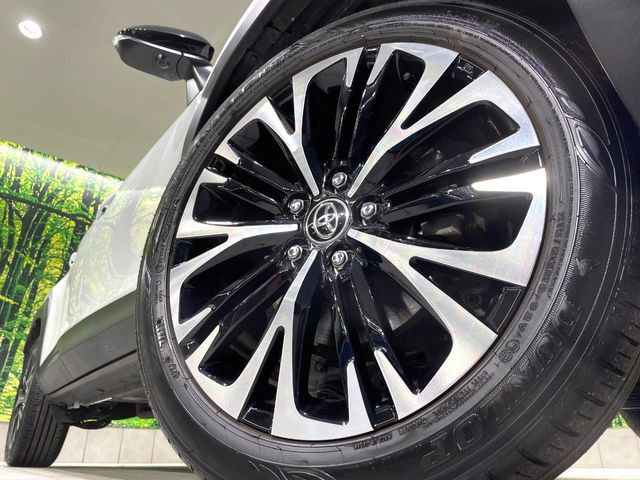 �y����18�C���`�A���~�z�C�[���z�O�ςɃ}�b�`���������A���~�z�C�[���𑕒����Ă���܂��B�e��ЊO�A���~�z�C�[����A�X�^�b�h���X�^�C�����戵�����Ă���܂��B���񂲑��k����������