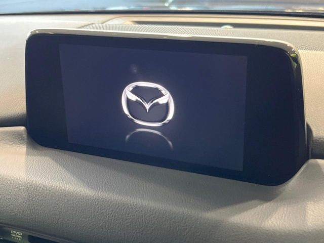 �y�}�c�_�R�l�N�g�i�r�z�ԓ��̕��͋C�Ƀ}�b�`������̌^�^�C�v�̃i�r�B�e����q�ݒ��Bluetooth�Đ����A�l�X�ȋ@�\���y���߂܂��B�����I�ȃ_�C�������삪�\�ŁA�g��������ǍD�ł��B