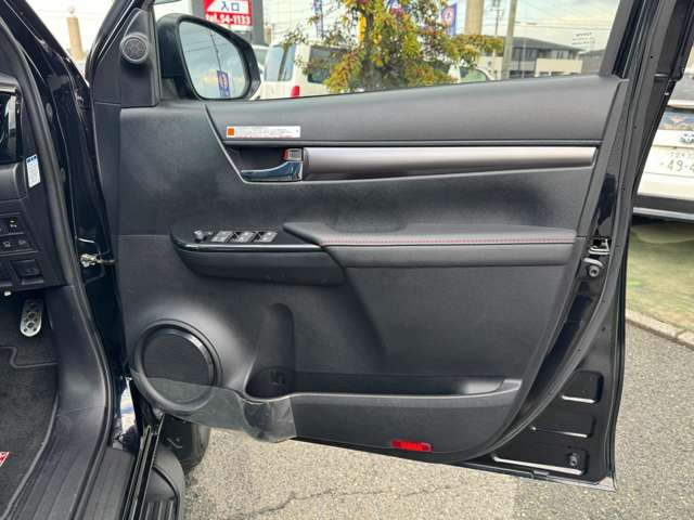 ���͂₢�E�����E���S�̎Ԍ��̑S���`�F�[���y�A�b�v���Ԍ��z�����X�ł����^�A�ǎw�薯�ԎԌ��H��𕹐݂��Ă��܂���