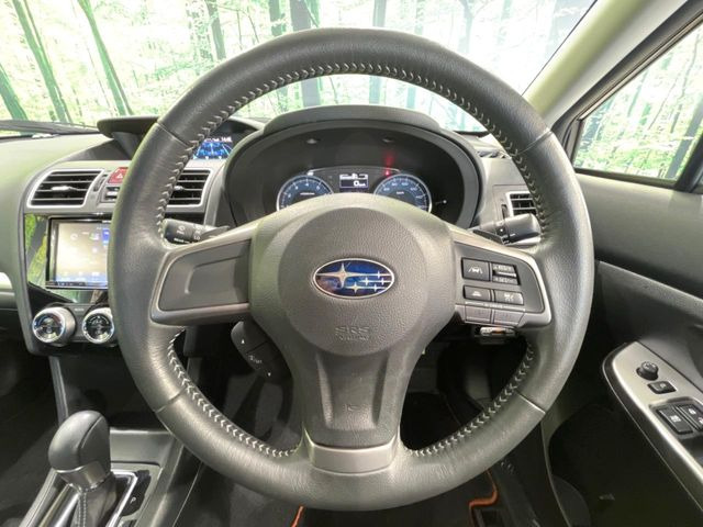 �y�����v�����X�e�A�����O�z�㎿�Ȋv���g�p���邱�ƂŁA��ɂ����������݂ƂĂ��^�]���₷���n���h���ł���