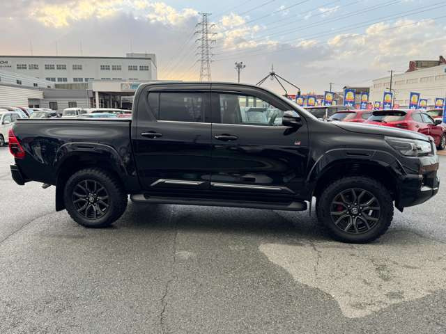 ���J�[�i�r�A�A���~�z�C�[���AHID���C�g���̃J�[�p�i��������舵���Ă��܂�������]������΂��Ђ����k����������