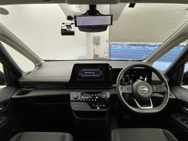 セレナ1.4 e-POWER ハイウェイスターV