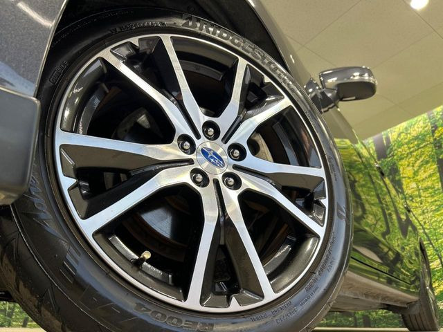 �y����17�C���`�A���~�z�C�[���z�O�ςɃ}�b�`���������A���~�z�C�[���𑕒����Ă���܂��B�e��ЊO�A���~�z�C�[����A�X�^�b�h���X�^�C�����戵�����Ă���܂��B���񂲑��k����������