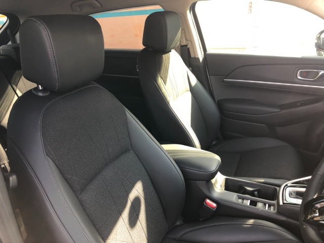 ヴェゼル1.5 ハイブリッド Z