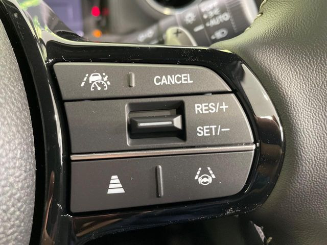 �y�A�_�v�e�B�u�N���[�Y�R���g���[���z�������H�ł̒��������s���y��!!�����ő��x��ۂN���[�Y�R���g���[�����A�Փˌy���V�X�e���ƘA�g���A�O���̎ԗ������m���ĎԊԂ�ۂ悤�ɑ��x���߂��Ă���܂�!!