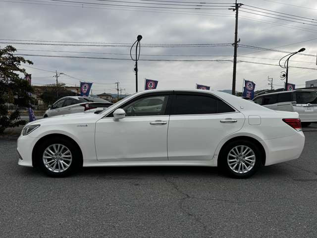 �S�ԁA���ЃN���[�j���O�ς݂ł��B���̏�ԂȂǂ����Ԃ��m�F�ł��ȏꍇ�͉摜�ł��_��܂łɑł����킹�����Ă��������܂��B