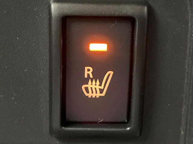 �y�V�[�g�q�[�^�[�z�������ɏd�󂷂�V�[�g�q�[�^�[!�G�A�R����葁�����܂��Ă����̂Ŋ�����̐l�����S�ł��ˁ�G�A�R���̉����͊������邩����A�Ƃ������ɂ����������߂ł��B