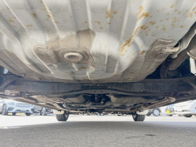 ����肪���ꂢ�Ȃ����ɁA�h�K���H�̎{�H���I�X�X���B�~��n��͂������A���ݕ��ɂ��Z���̕���A��Ń}�����E�E�B���^�[�X�|�[�c���������ɂ��D�]���������Ă���܂��B