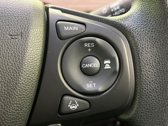 �y�A�_�v�e�B�u�N���[�Y�R���g���[���z�������H�ł̒��������s���y��!!�����ő��x��ۂN���[�Y�R���g���[�����A�Փˌy���V�X�e���ƘA�g���A�O���̎ԗ������m���ĎԊԂ�ۂ悤�ɑ��x���߂��Ă���܂�!!